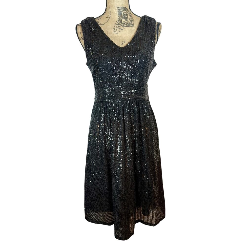 Draper James RSVP Black Sequin V-Neck Fit & Flare Party Dress Size 8